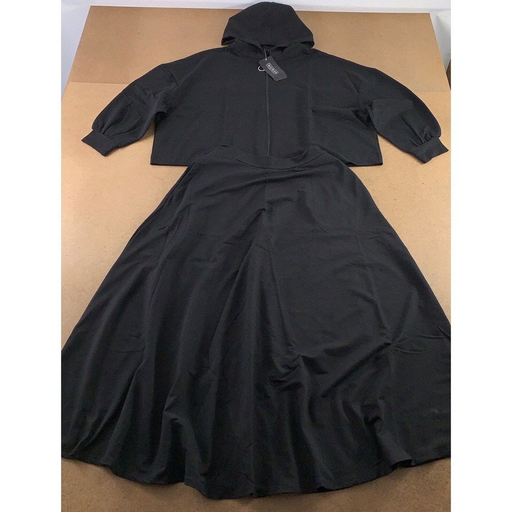 Insirah Women's Size Small Black 2 Piece Modest Long Skirt & Hooded Top NWT